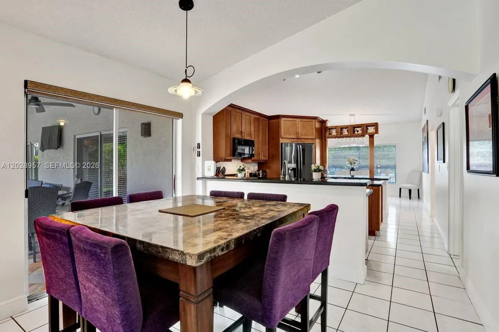 13331 NW 11th Ln, Sunrise, FL 33323