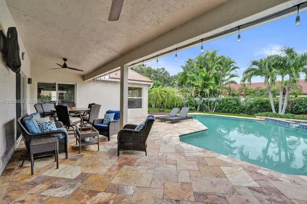 13331 NW 11th Ln, Sunrise, FL 33323