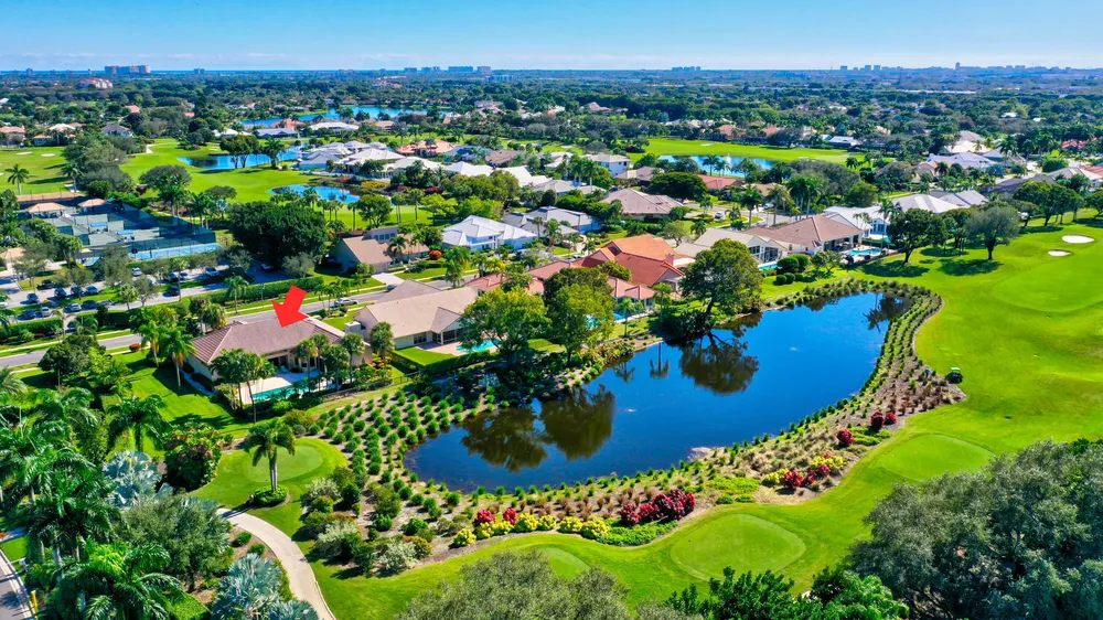 4976 Bocaire Blvd, Boca Raton, FL 33487