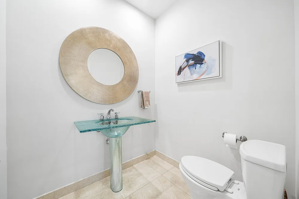 4976 Bocaire Blvd, Boca Raton, FL 33487