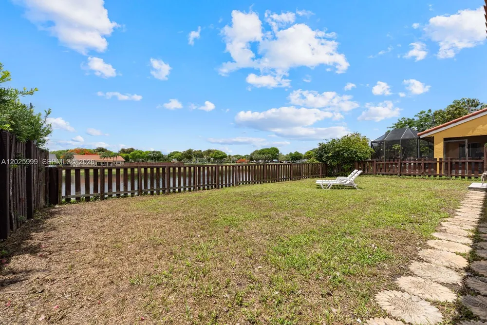 4260 SW 150th Ave, Miami, FL 33185