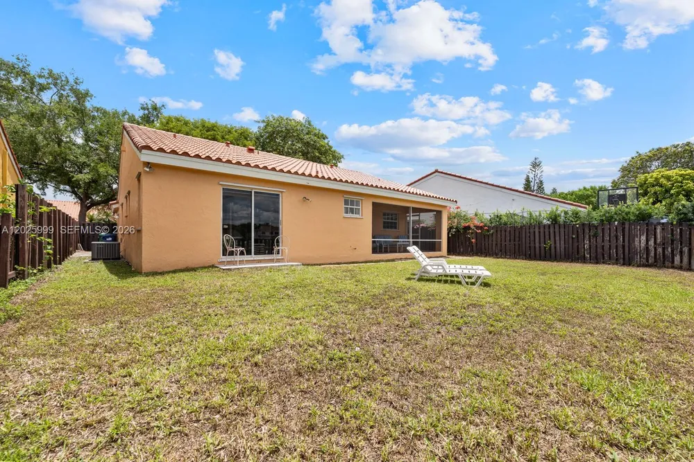 4260 SW 150th Ave, Miami, FL 33185