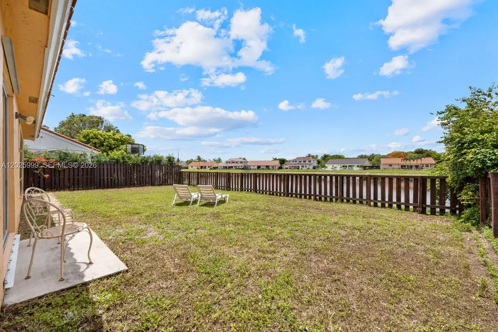 4260 SW 150th Ave, Miami, FL 33185