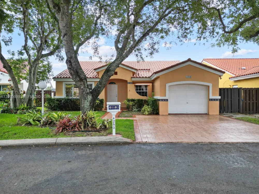 4260 SW 150th Ave, Miami, FL 33185