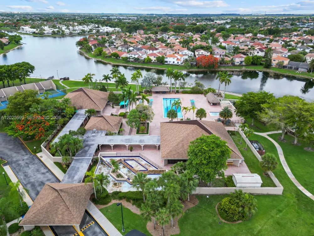 4260 SW 150th Ave, Miami, FL 33185