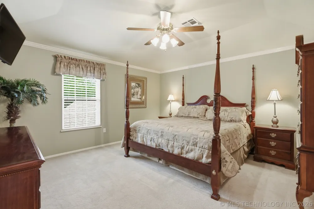 506 S Redwood Pl, Broken Arrow, OK 74012