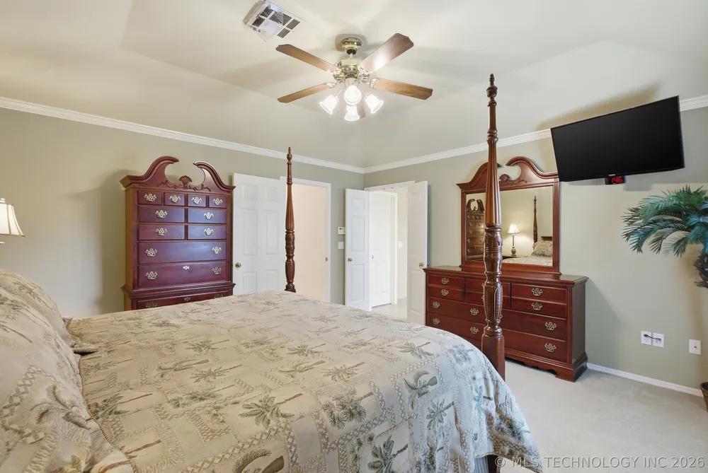 506 S Redwood Pl, Broken Arrow, OK 74012