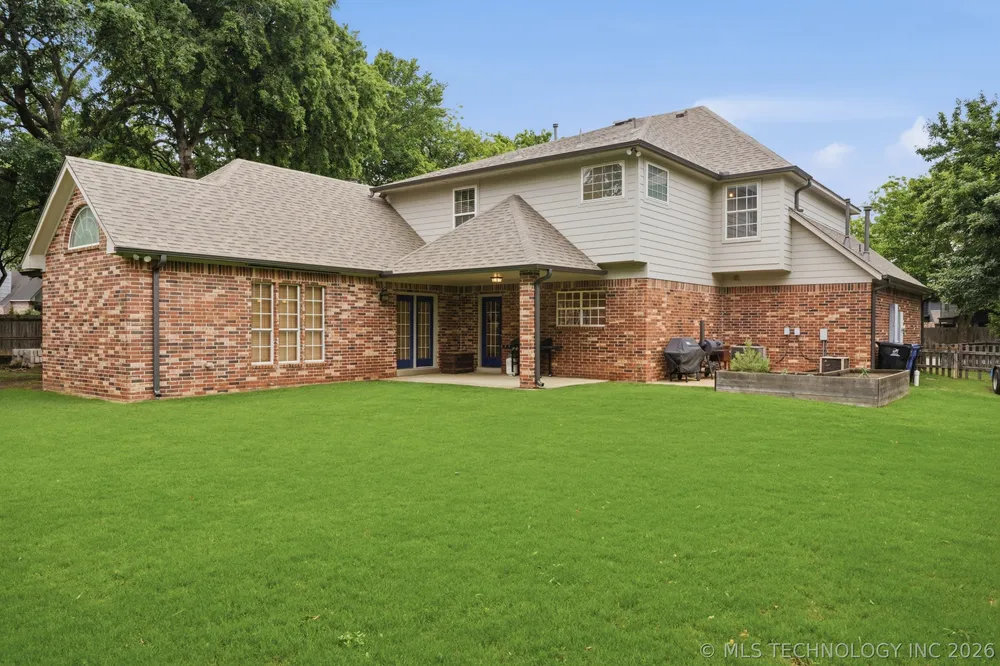 506 S Redwood Pl, Broken Arrow, OK 74012