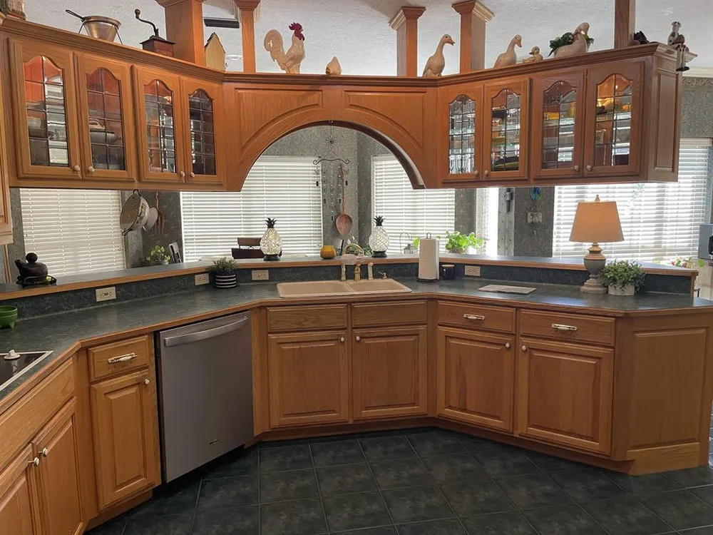 1655 Wooten Rd, Beaumont, TX 77707