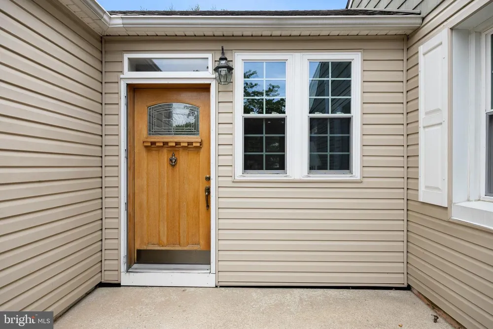 125 RHODE ISLAND AVENUE, Cherry Hill, NJ 08002