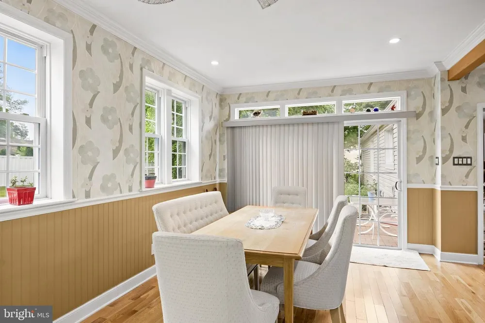 125 RHODE ISLAND AVENUE, Cherry Hill, NJ 08002