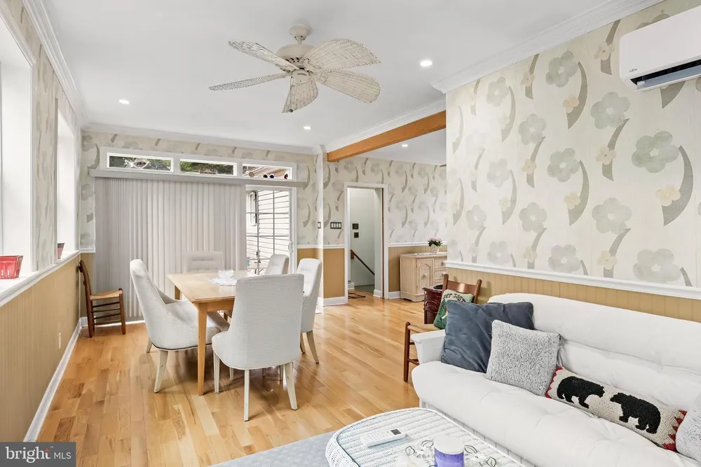 125 RHODE ISLAND AVENUE, Cherry Hill, NJ 08002