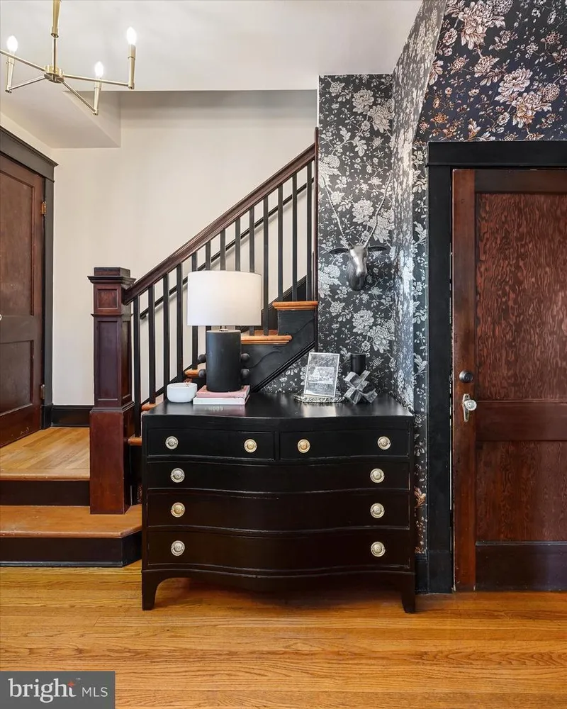 1422 West St, Annapolis, MD 21401