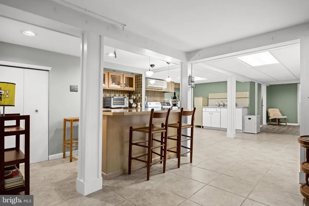 125 RHODE ISLAND AVENUE, Cherry Hill, NJ 08002