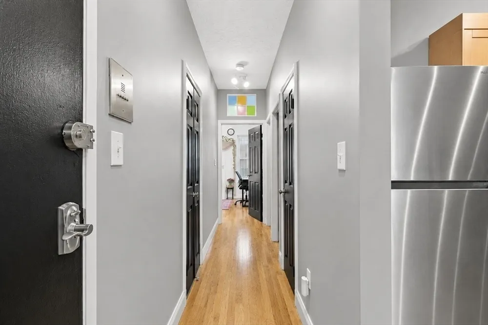 881 Harrison Ave, Boston, MA 02118