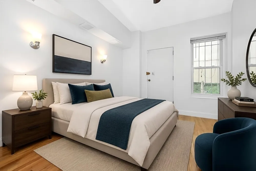 881 Harrison Ave, Boston, MA 02118