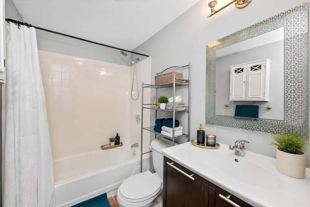 881 Harrison Ave, Boston, MA 02118