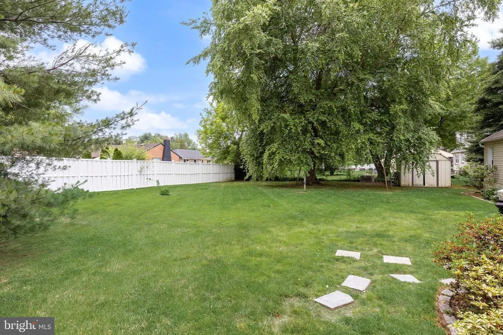 125 RHODE ISLAND AVENUE, Cherry Hill, NJ 08002
