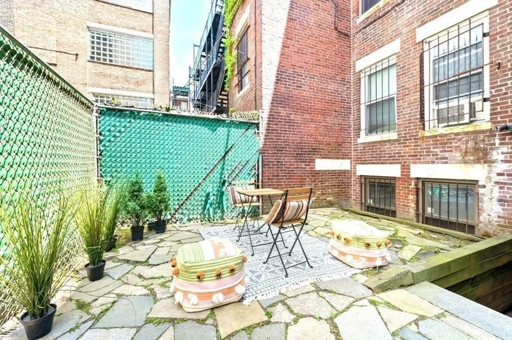 881 Harrison Ave, Boston, MA 02118