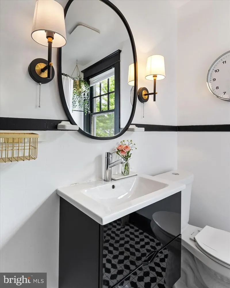 1422 West St, Annapolis, MD 21401