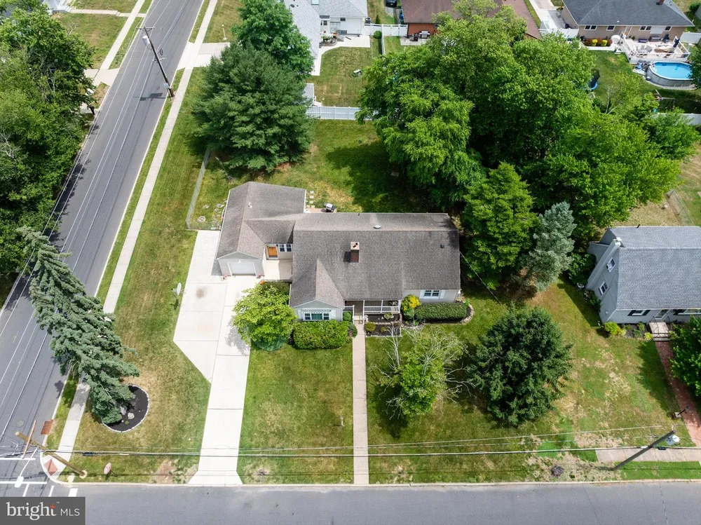 125 RHODE ISLAND AVENUE, Cherry Hill, NJ 08002