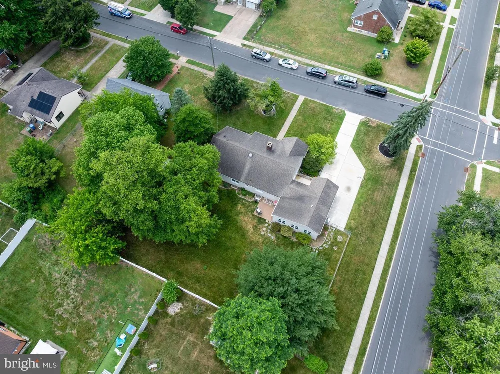 125 RHODE ISLAND AVENUE, Cherry Hill, NJ 08002