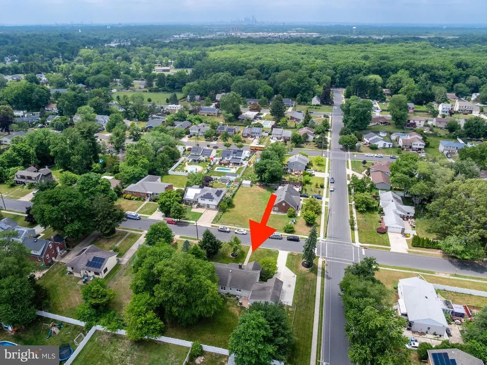 125 RHODE ISLAND AVENUE, Cherry Hill, NJ 08002