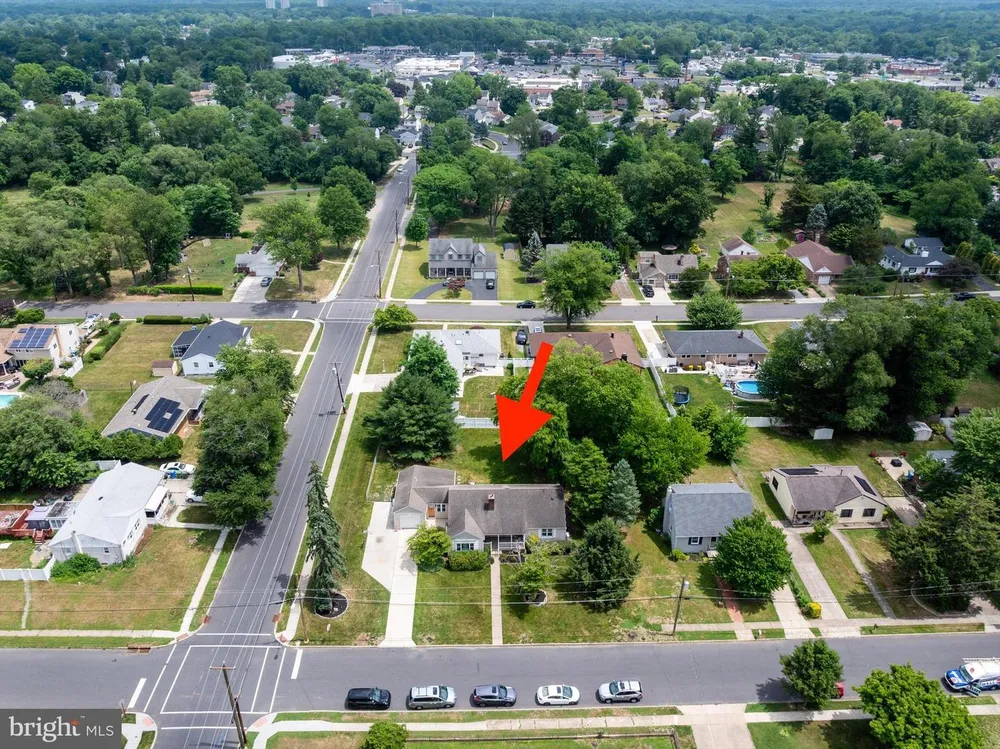 125 RHODE ISLAND AVENUE, Cherry Hill, NJ 08002