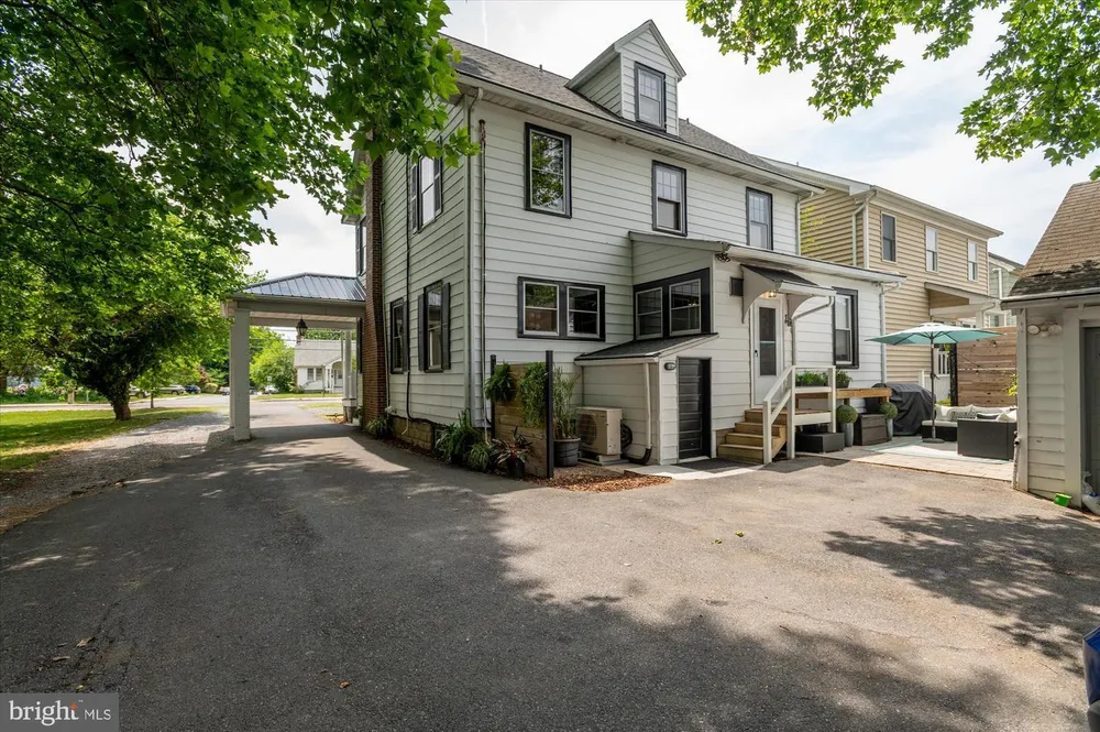 1422 West St, Annapolis, MD 21401