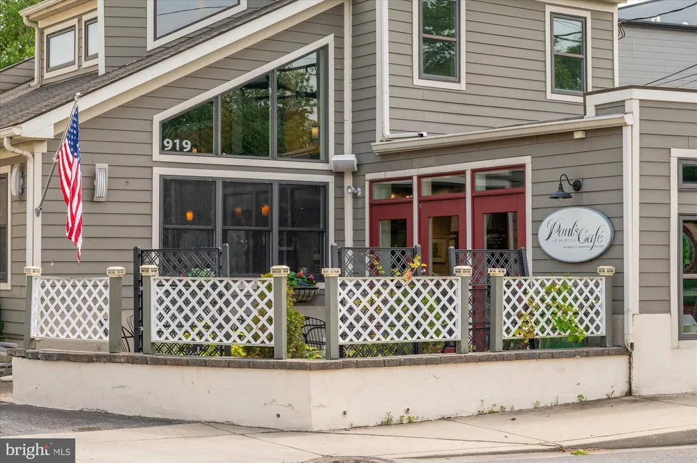 1422 West St, Annapolis, MD 21401