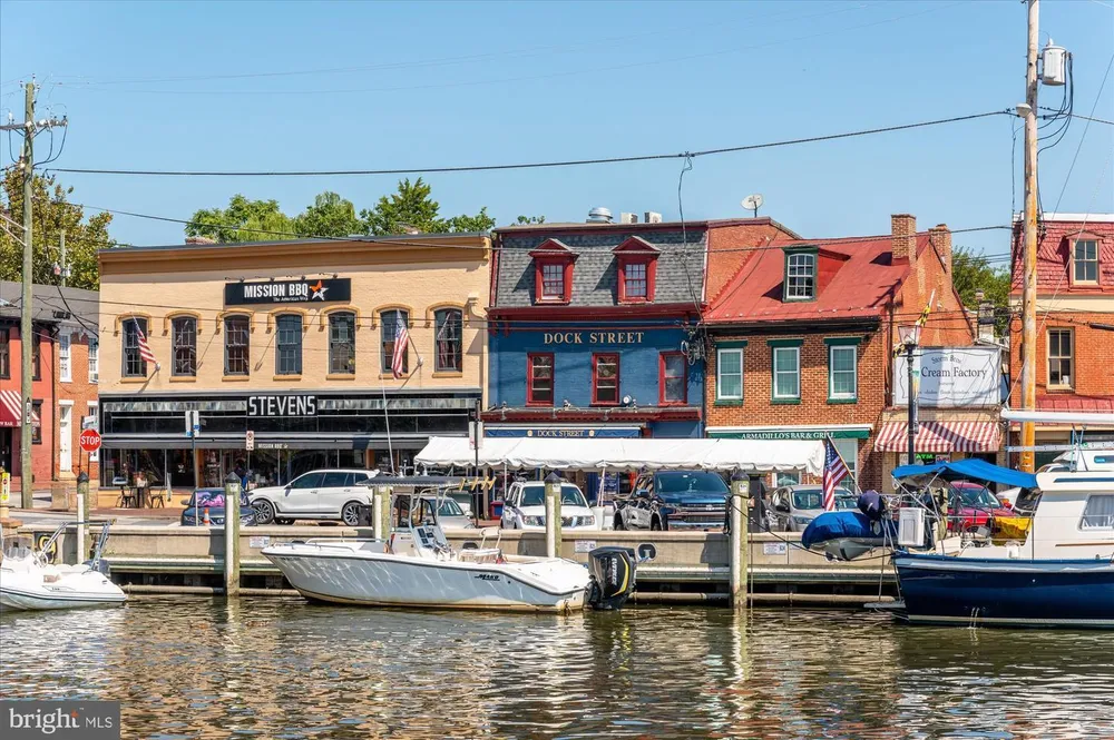 1422 West St, Annapolis, MD 21401