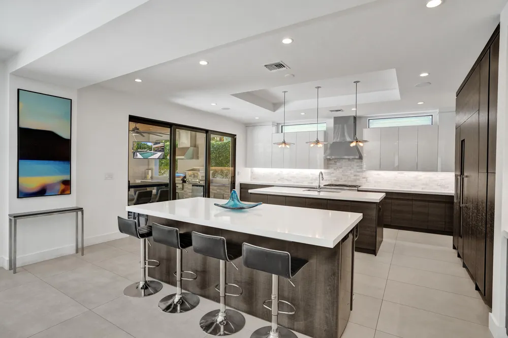 918 SE 8th St, Fort Lauderdale, FL 33316