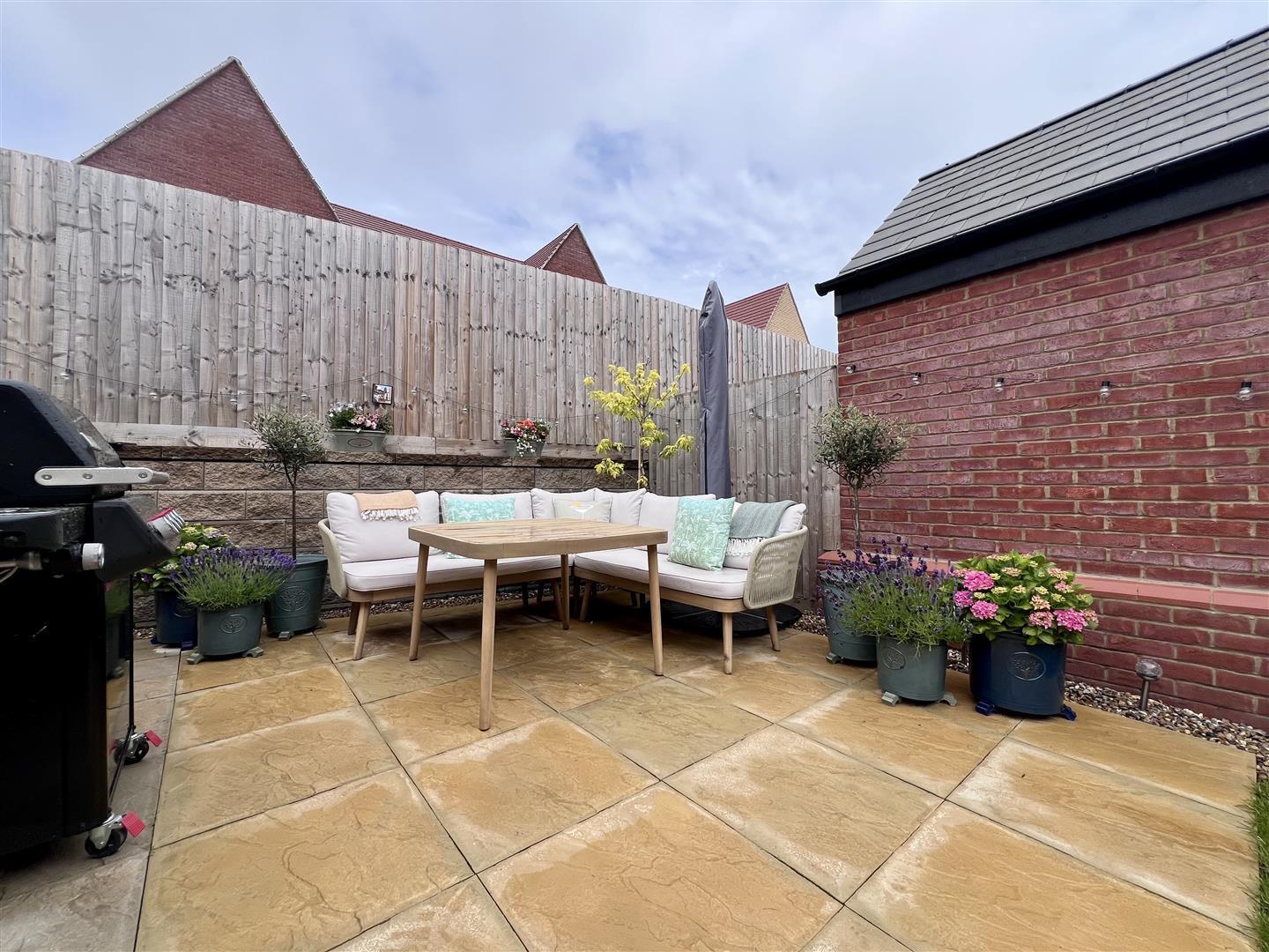 Clay Green, Towcester Image 14