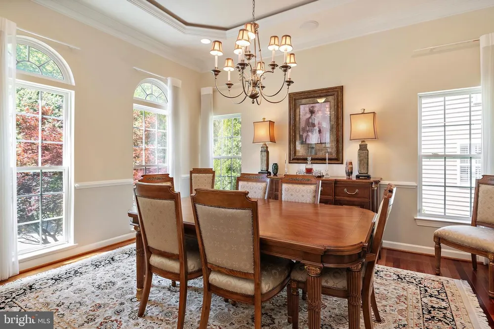 216 Bowen Ct, Annapolis, MD 21401