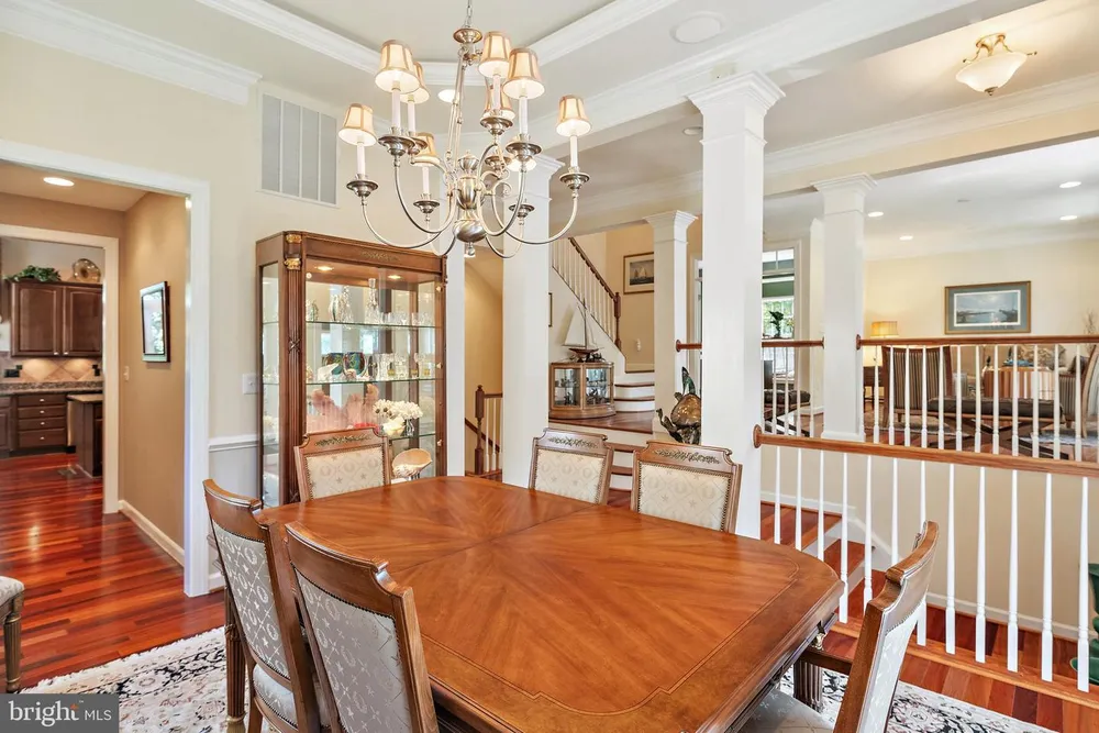 216 Bowen Ct, Annapolis, MD 21401