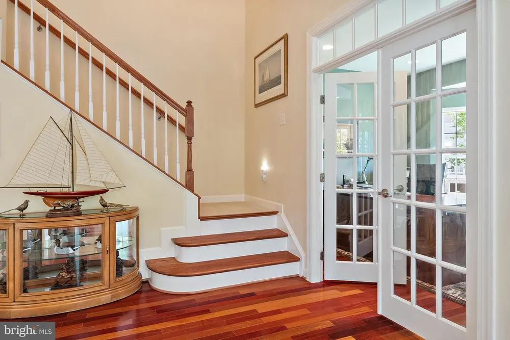 216 Bowen Ct, Annapolis, MD 21401