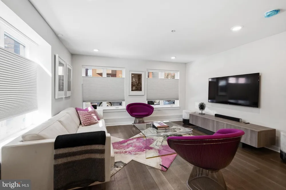 1951 Cambridge St, Philadelphia, PA 19130-1507