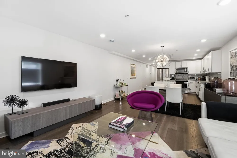 1951 Cambridge St, Philadelphia, PA 19130-1507