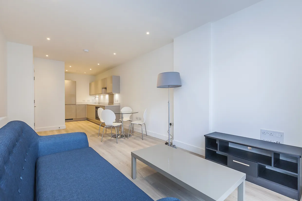 Valencia Close, London, E14 photo 3