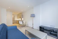 Valencia Close, London, E14 photo 3