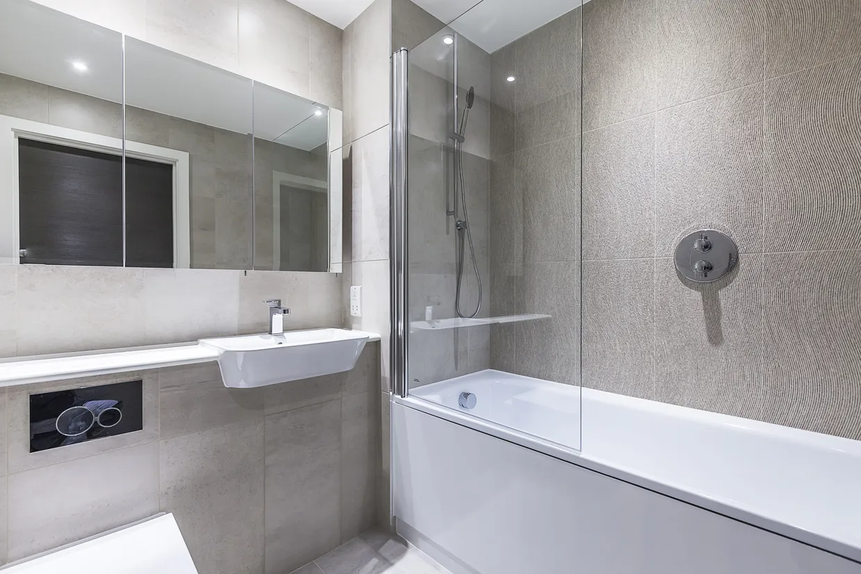 Valencia Close, London, E14 photo 6