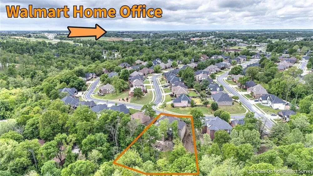 1502 NE BLUFF SPRING AVE, Bentonville, AR 72712