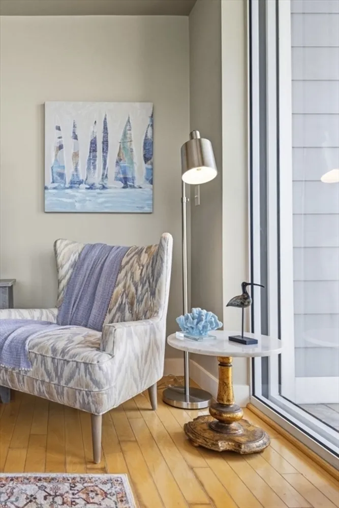 550 Pleasant St, Winthrop, MA 02152