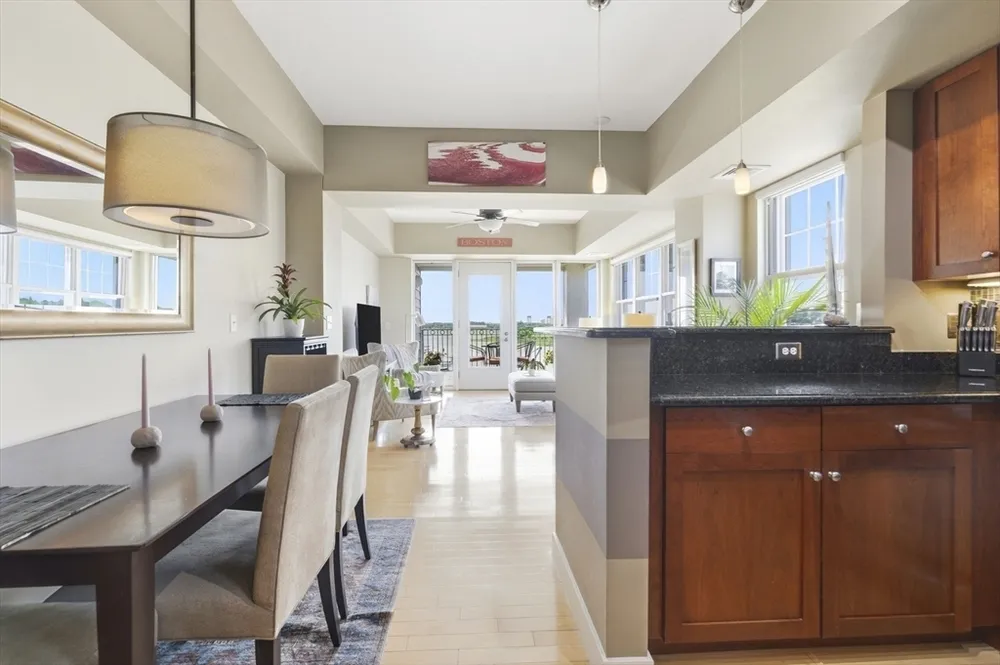 550 Pleasant St, Winthrop, MA 02152