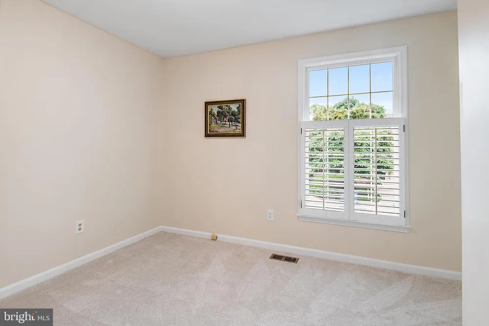 2 Tolson St, Annapolis, MD 21401