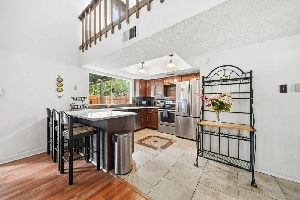 7642 Candlegreen Ln, Houston, TX 77071