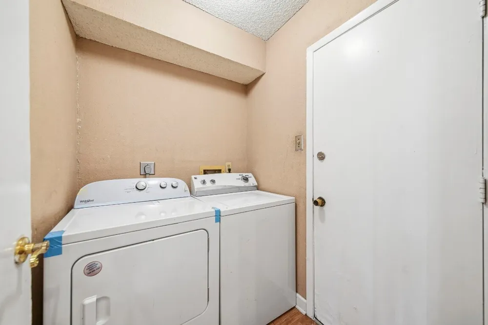 7642 Candlegreen Ln, Houston, TX 77071