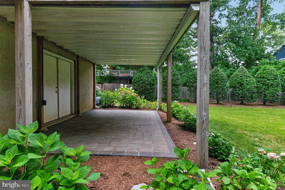 2 Tolson St, Annapolis, MD 21401