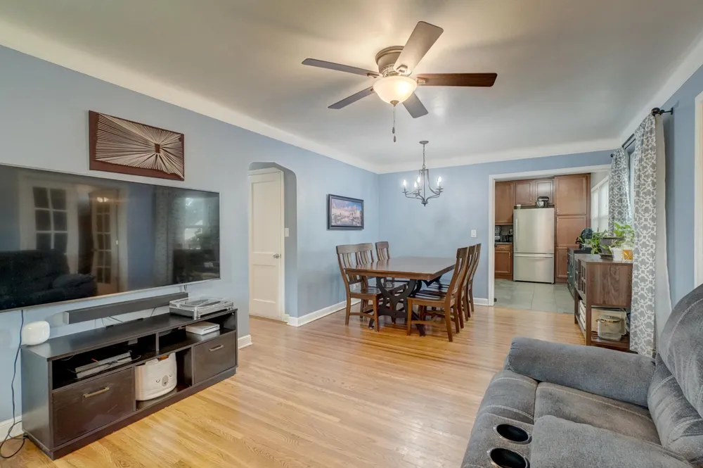 1742 Nevada Ave E, Saint Paul, MN 55106
