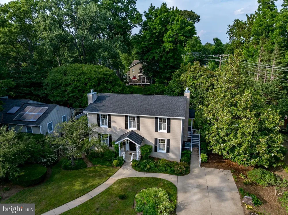 2 Tolson St, Annapolis, MD 21401